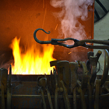 become-a-blacksmith-thumb